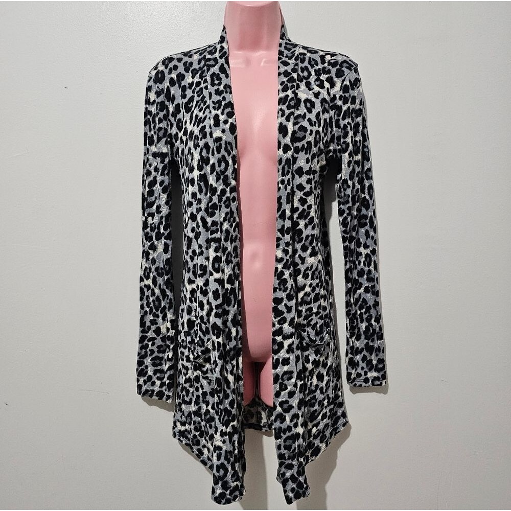 Zenana - Cardigan Leopard Print Open Front Long Sleeve - Size S - Gray